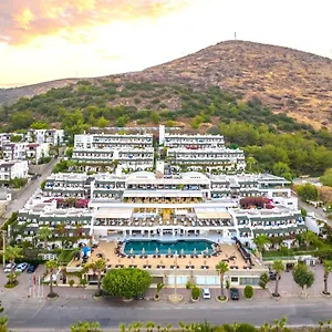 https://forever-club.aegeanhotels.net