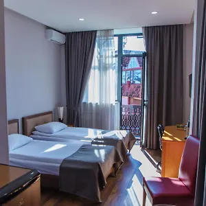 https://irmeni.alltbilisihotels.com